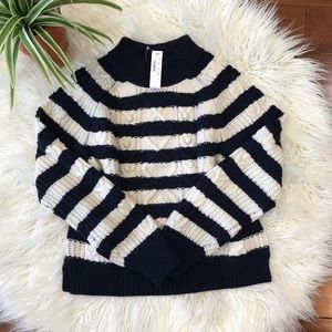 New🌿J. Crew Wool-Blend Sweater Size M